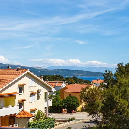 Apartments Vlado Krk Town Exterior photo