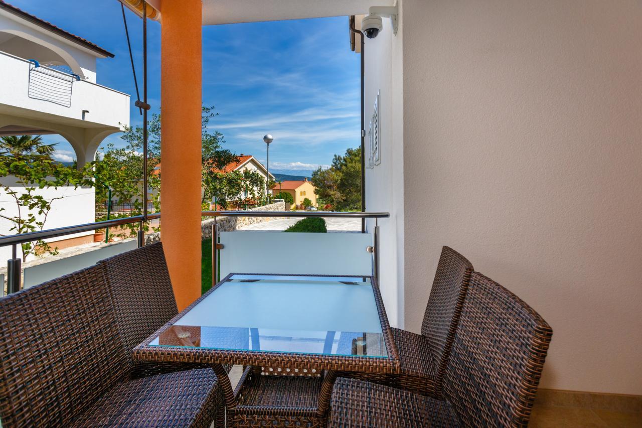 Vlado Apartment *